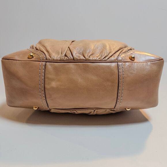 Vintage Gucci Tan Leather Hobo Shoulder Bag Gold Hardware Made in Italy - Picture 7 of 15